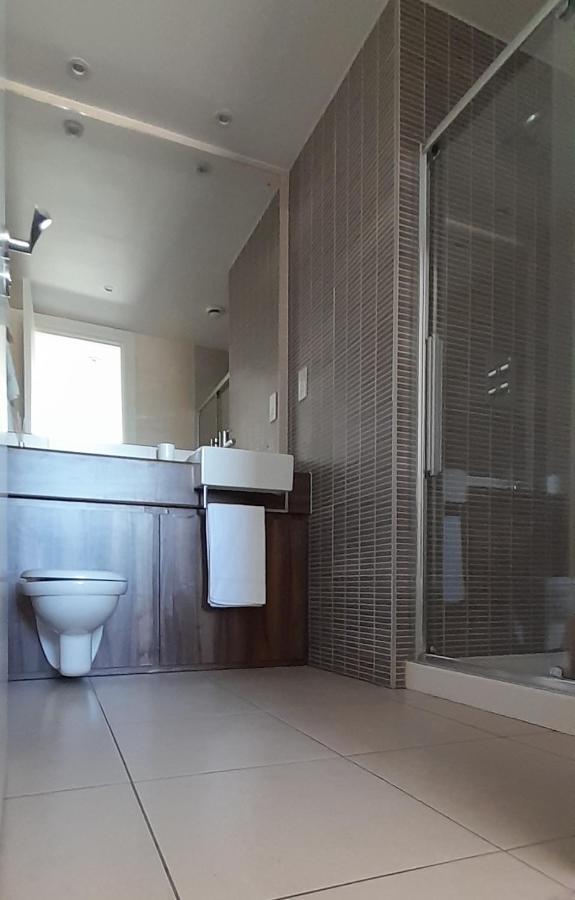 Titanic Quarter Apartment เบลฟาสต์ ภายนอก รูปภาพ